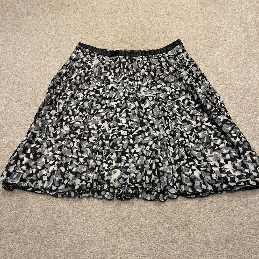 Elegant Black and Gray Women's Skirt